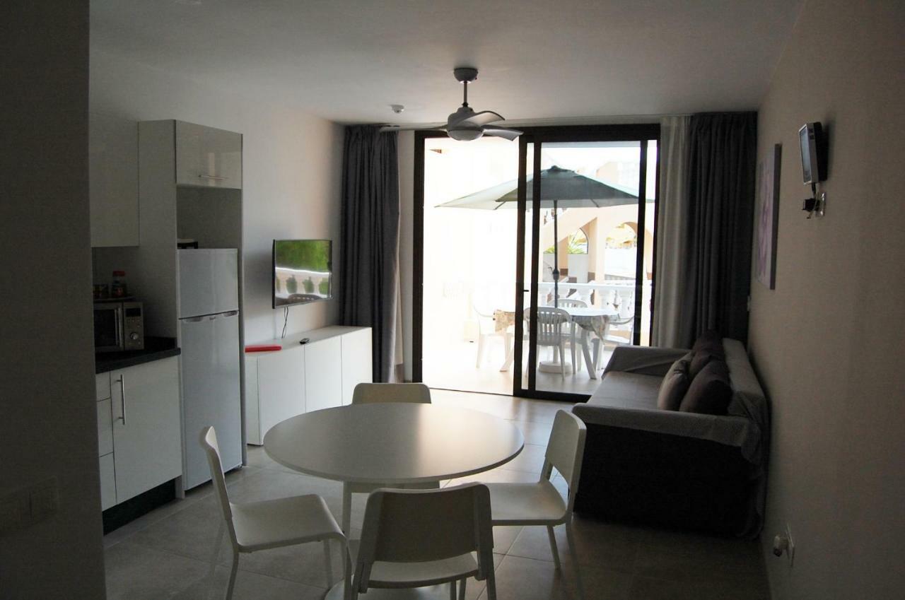 Paradise Court Las Americas Wifi Pool 25 أذيخي المظهر الخارجي الصورة